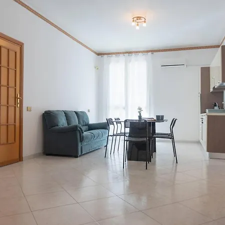 Appartamento Casa Colletta - E Lido *